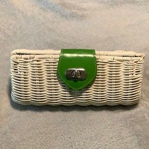 Fornash white wicker clutch
